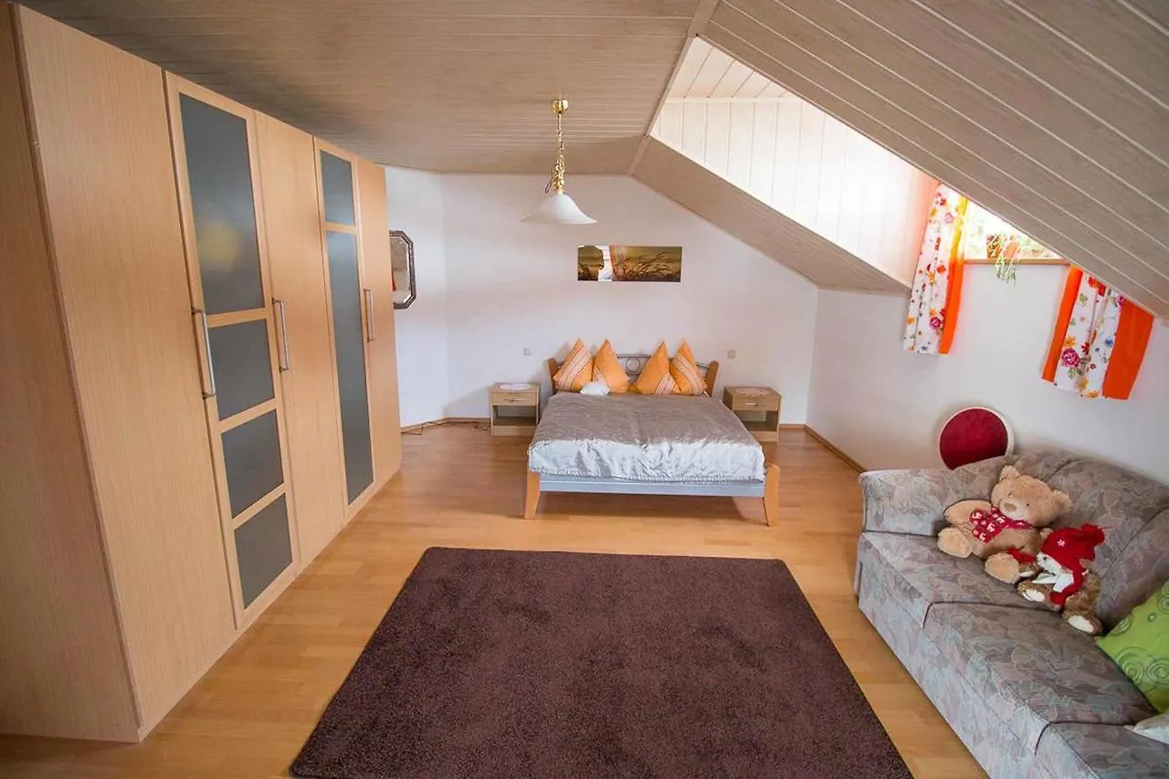 Ferienwohnung Mirtei Hohenau Lägenhet